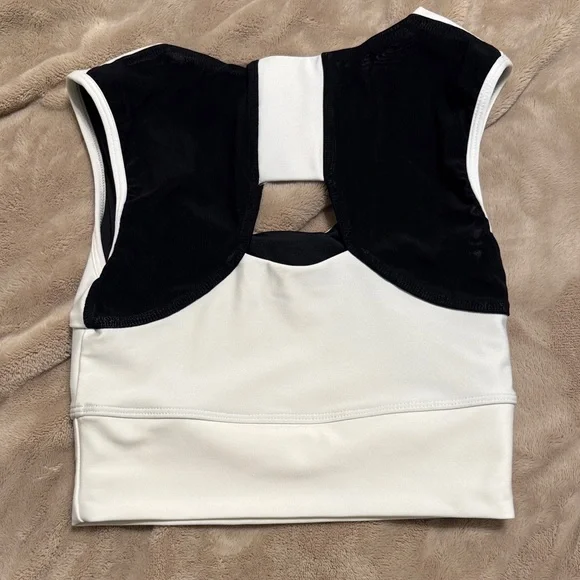 Women's White Forme posture correction bra - Picture 2 of 2